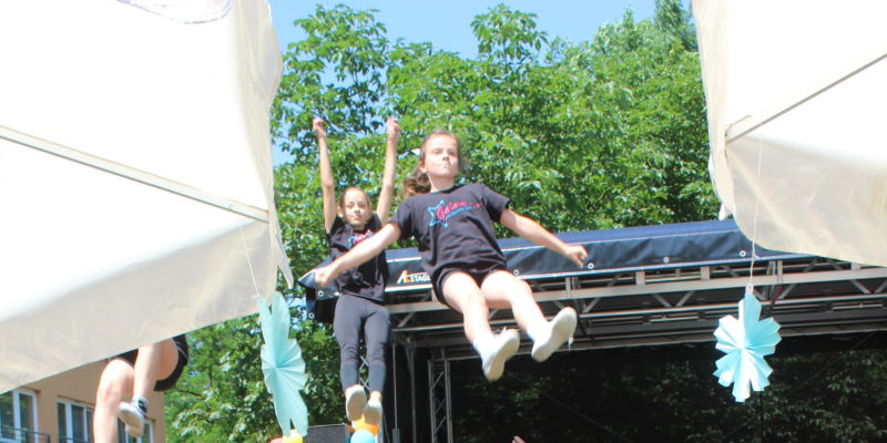 Jahresfest in der Werlseestraße - Cheerleader