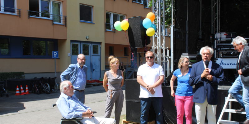 Jahresfest in der Werlseestraße - Eröffnung