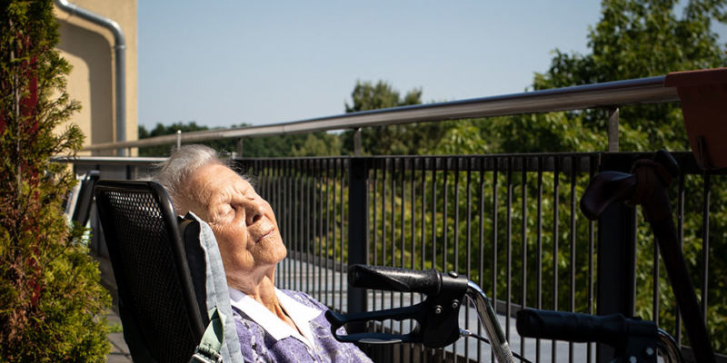 sonnen auf der Terrasse der KUP